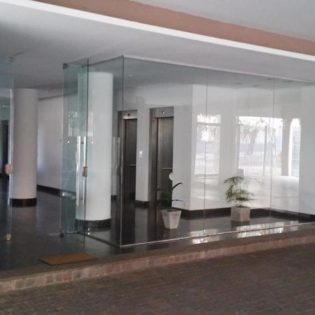 400 Av Libertador Luminoso Amplio Piscina Cochera Seguridad 24 Hs Сан-Фернандо Экстерьер фото